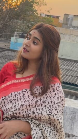 reshma reshu Instagram - ❤️👀 @reshma_reshu_22