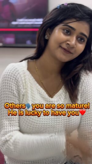 reshma reshu Instagram - Share to ur partner❤️👀

@reshma_reshu_22