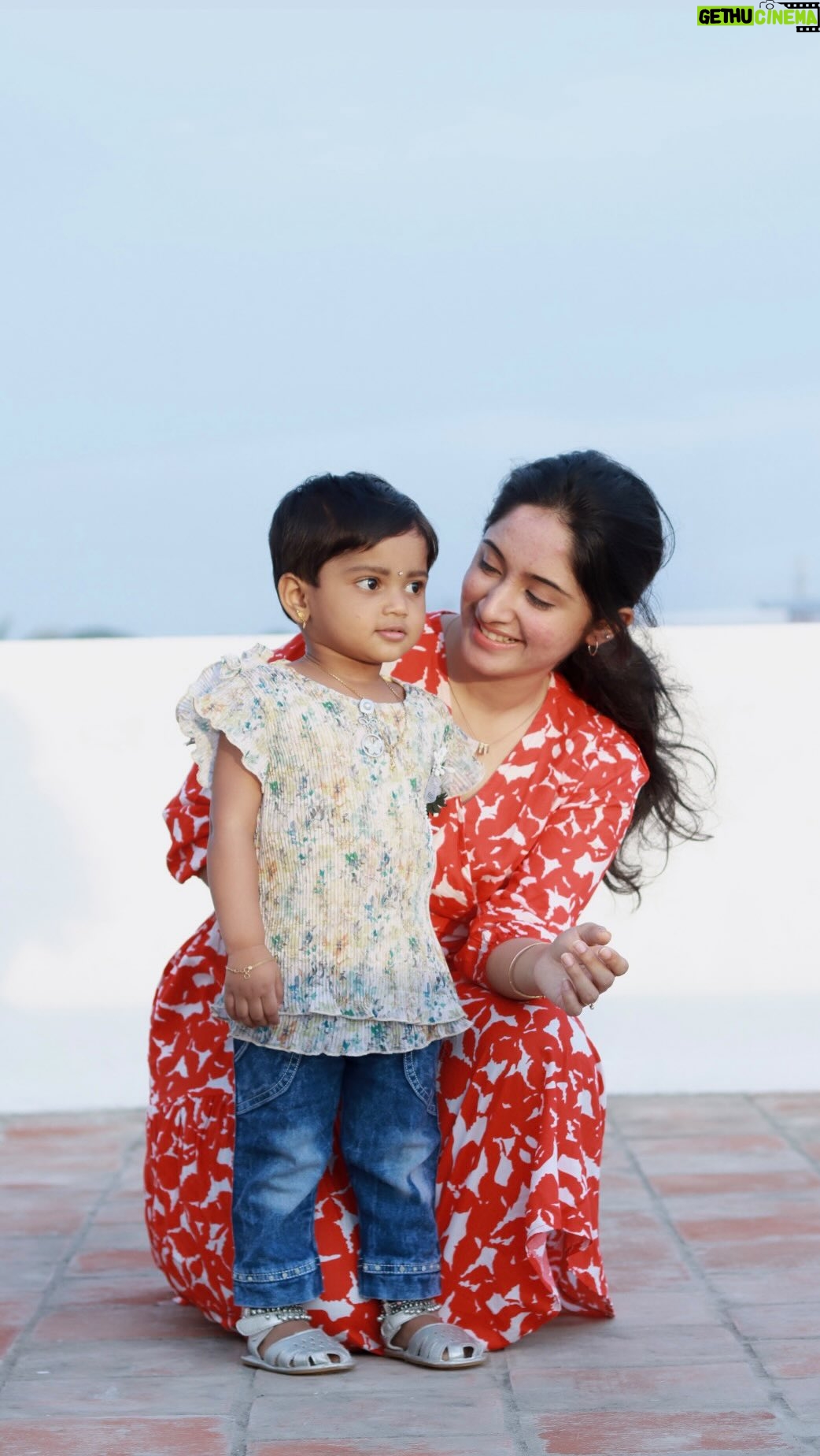 rj shree - 104.4K Likes - I never know I would love a human being like this until I met you! ❤️🧿 #akkaponnu
#rjshree #reels #instagram #instagood