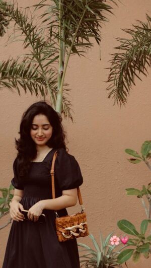 rj shree Instagram - Tag your TVK frnd 🥸✨

#rjshree #instagram #reels #instagood #instadaily #pov #friends #relatable #memes #fun