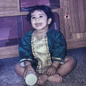 srimathi chimu Instagram - Kaila Oru powder Dabba Kudutha Chimu happy😂