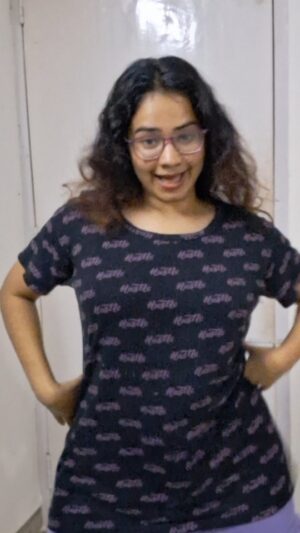 srimathi chimu Instagram - Innum avanga Amma Nambranga En Friend acting apdi🤣😌 Tag Her🐒