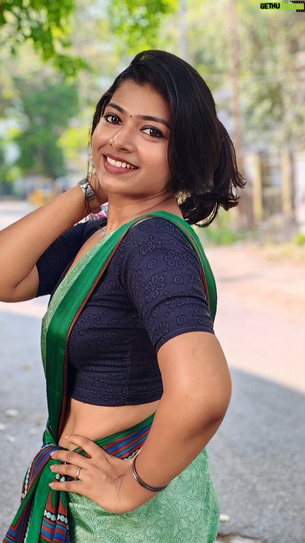 swetha kumar - 17.7K Likes - #trending #reels Mind Voicešš¦ - Rombha Kastam Broš
š(dance) Rombha kastamš
#dofollow @swethakumar_off
#siruthai #tamil #movie #songs #karthi #tamannaahbhatia #saree #lipsync #dance #reelsinstagram #instagram #threads #remixonreels #swethakumar_off