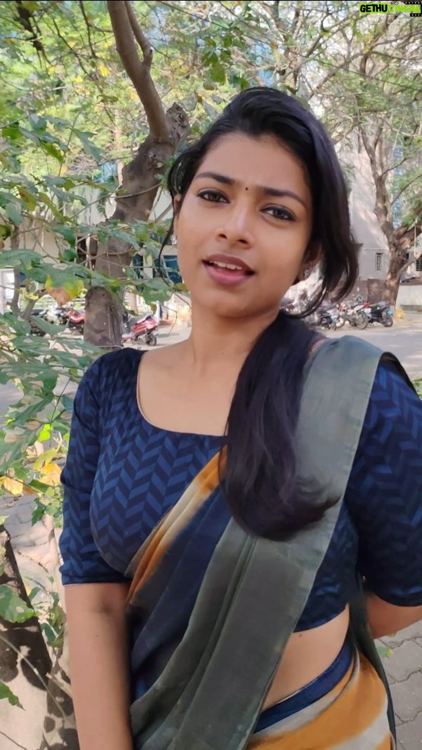 swetha kumar - 25.5K Likes - Mind Voiceš¤š¦ - Yenna Yenna soldran paarungašš
#justforfun @swethakumar_off
#sivakarthikeyan #tamil #trending #songs #beats #saree #lipsync #reels #instagram #viral #remixonreels #duetwithme #swethakumar_off
