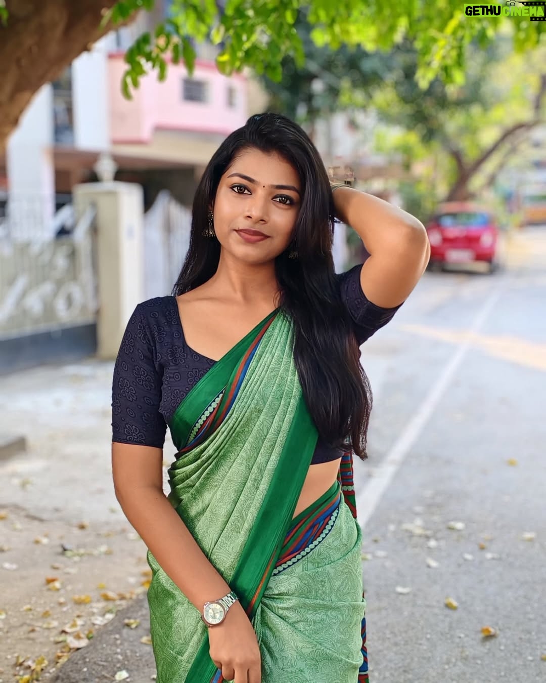 swetha kumar - 28.4K Likes - No Caption Needed💚🦋😍 #saree #picoftheday #dofollow @swethakumar_off
#instagram #threads #post #trending #traditionalwear #swethakumar_off