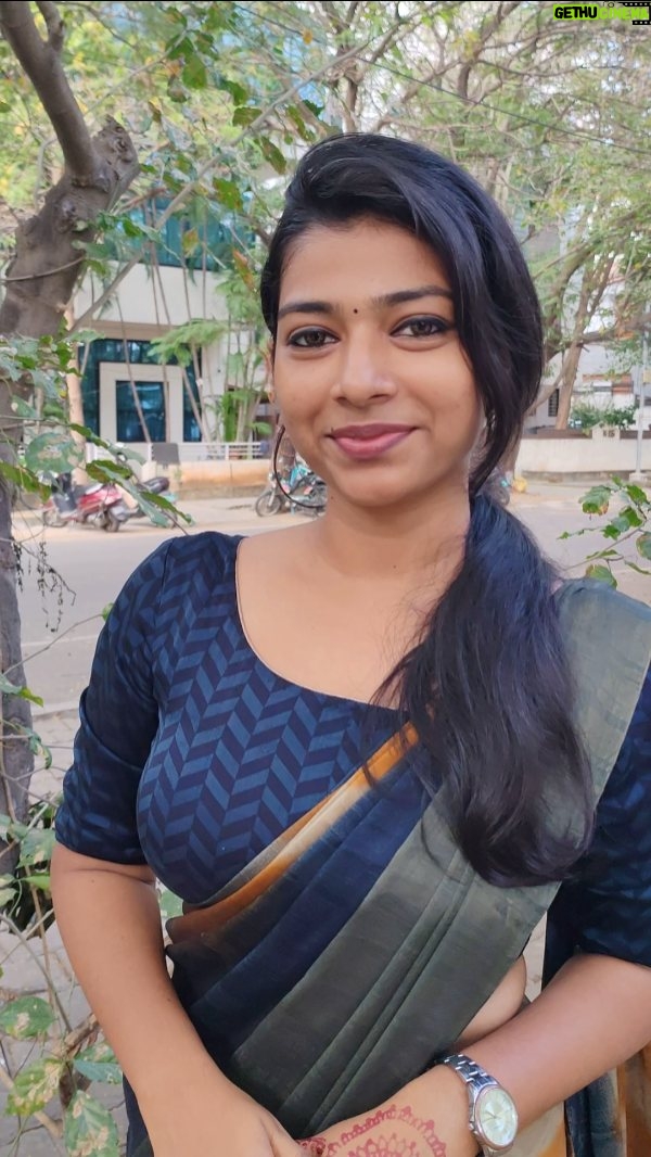 swetha kumar - 17.6K Likes - Mind Voiceš¤š¦ - Veerankunu viboothi Adikum Tharununamšš
#justforfun @swethakumar_off
#puli #thalapathyvijay #shrutihassan #trending #movie #tamil #dialogue #lipsync #viral #love #romantic #instagram #reels #remixonreels #duetwithme #swethakumar_off