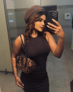 Actress veena jessi HD Photos and Wallpapers October 2025