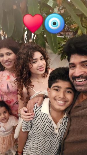 Aarthi Mohan Instagram - Beyond blessed to celebrate this gem of a child 🥰🙏🏻

Arnav,  you are our blessing kanna ♡ continue to live life,  being unapologetically you!

God bless our darling ♡
.
.
.
#birthdaypost #latergram #proudmomma #bestyears #bestfriends #allthatmatters #family #togetherforever