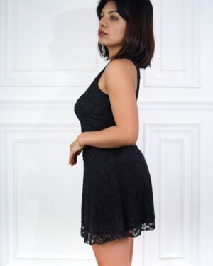 Aarya Maya Instagram - Black dress, red lips, no rules.💋♠️🕷️🖤
Wearing @fwd 
Heels @jmlooks.official 

#ootn #fashiontips #styling #dress #heels #accessories #genzfashion #partywear 

Fashion styling tips photoshoot dress ootd