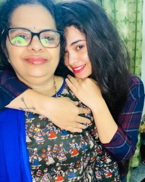 Abhijna Vishwanath Instagram - Nan amma♥️