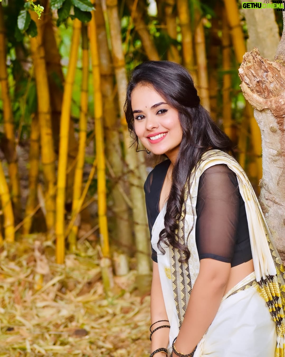 Abhijna Vishwanath - 87.9K Likes - Edhuru nenne beku♥️
Swipe ➡️