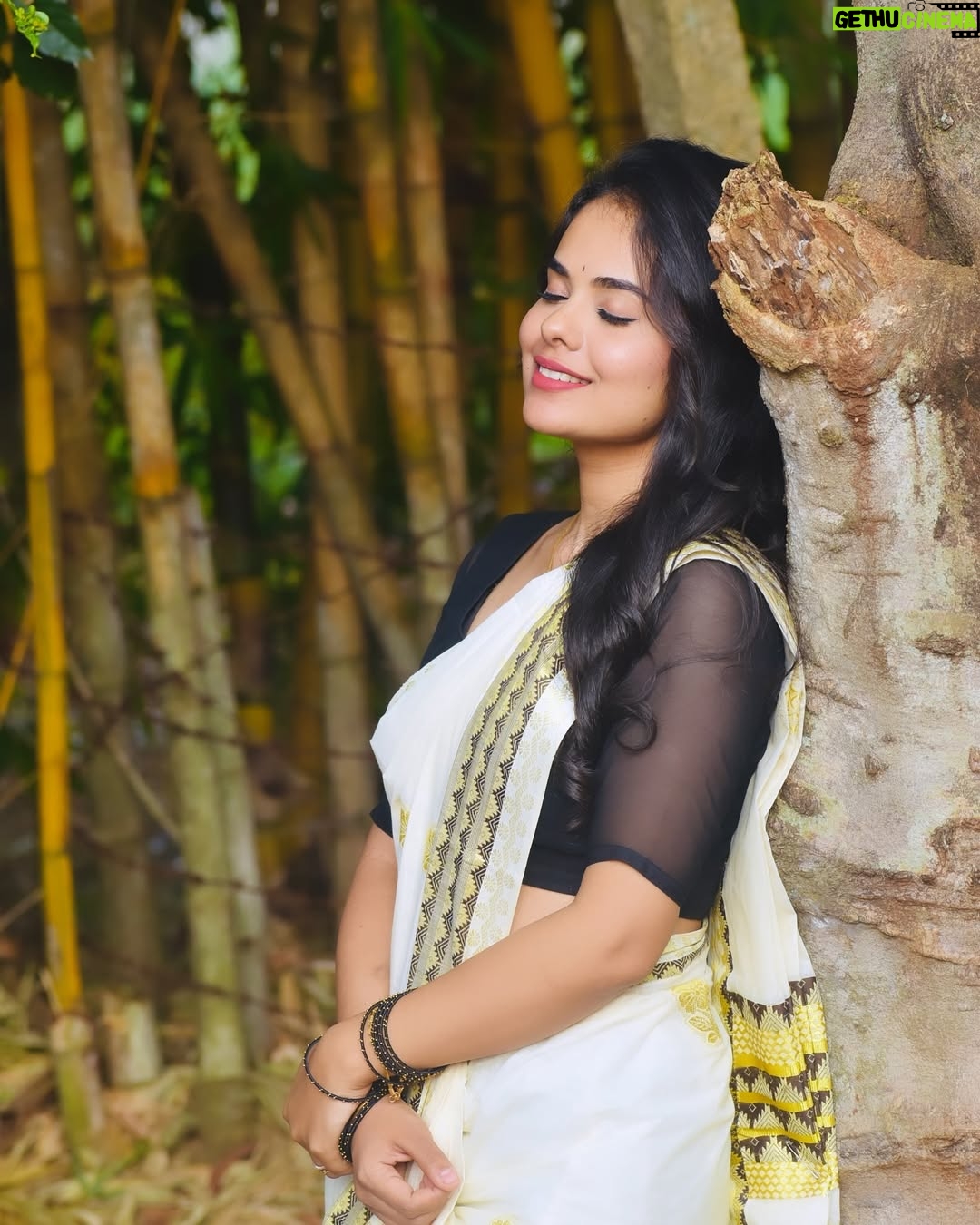 Abhijna Vishwanath - 87.9K Likes - Edhuru nenne beku♥️
Swipe ➡️