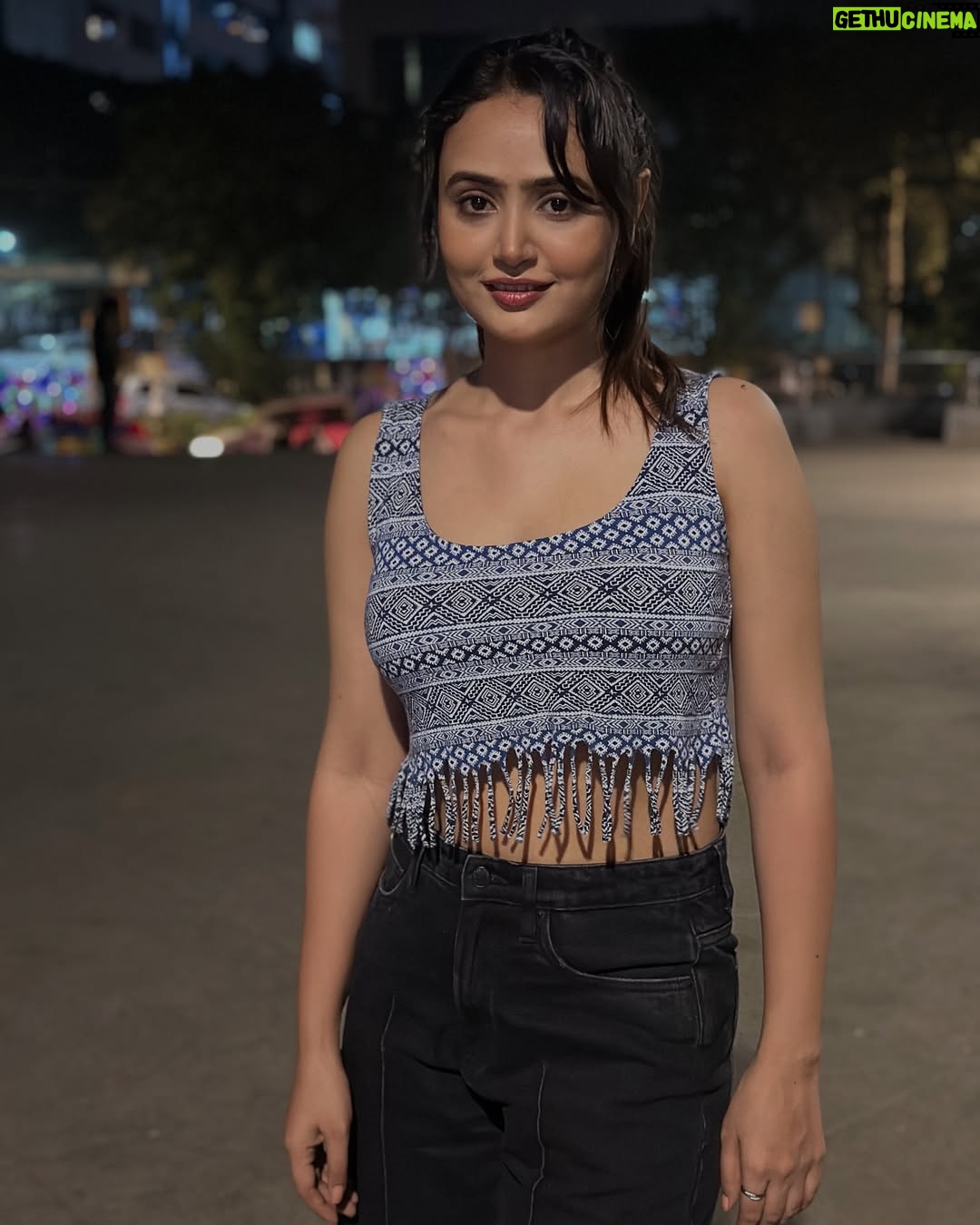 Aditi Rawat - 1.1K Likes - City lights, summer nights ✨
.
.
.
#newpicture #aditirawat #ɪɴsᴛᴀᴍᴏᴏᴅ #actress #cute #instsgram #picoftheday