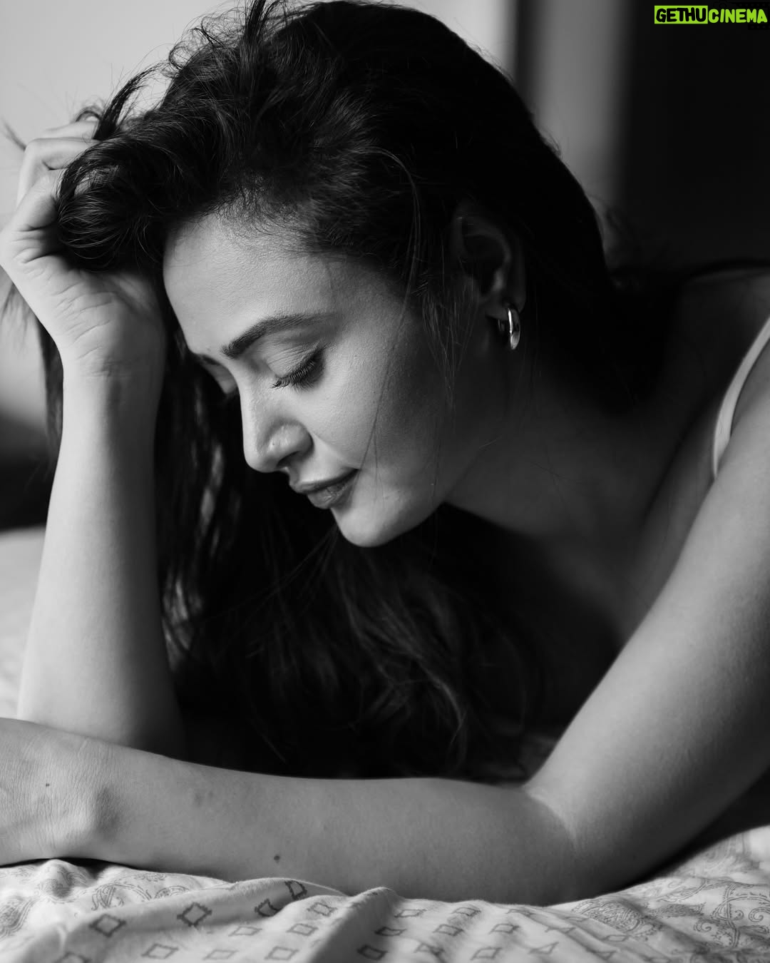 Aditi Rawat - 458 Likes - Less colors, more emotions.🖤
.
.
.
#picturs #ɴᴇᴡᴘᴏsᴛ #aditirawat #lookbook #photoshoot #emotions #blackandwhitephoto