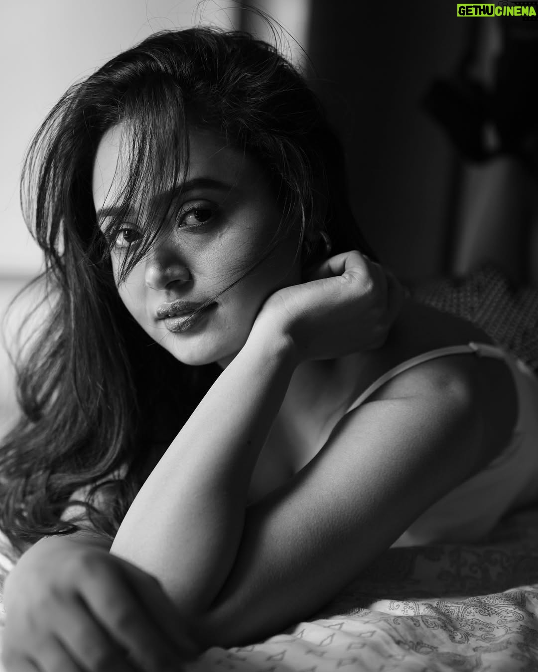 Aditi Rawat - 458 Likes - Less colors, more emotions.🖤
.
.
.
#picturs #ɴᴇᴡᴘᴏsᴛ #aditirawat #lookbook #photoshoot #emotions #blackandwhitephoto