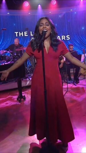Adrienne Warren Instagram - Can't do better than starting off your day with Adrienne Warren on @todayshow.
