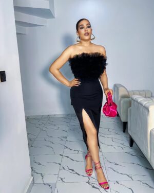 Adunni Ade Instagram - Black is the New Black! Always in style and never out of place.