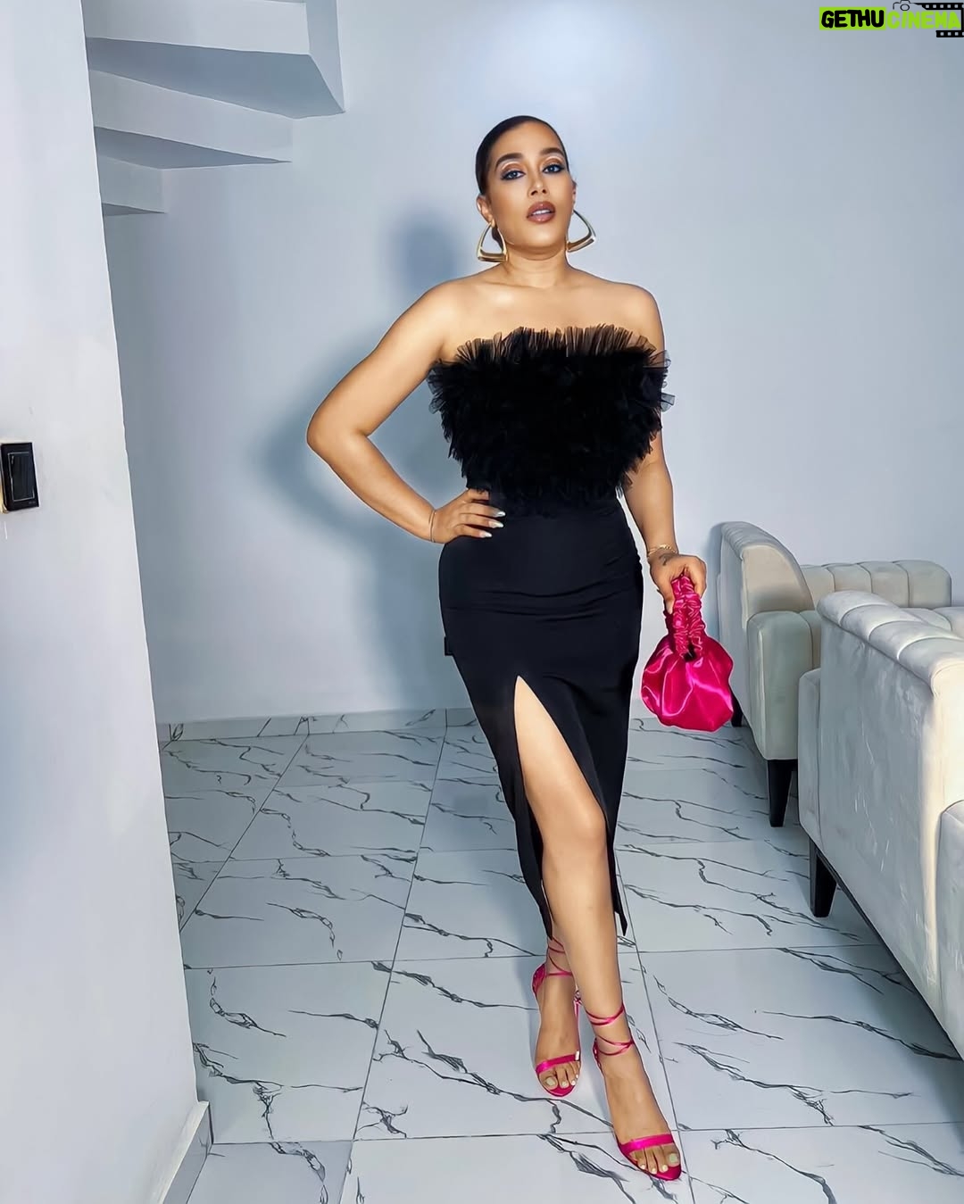 Adunni Ade - 39.2K Likes - Black is the New Black! Always in style and never out of place.