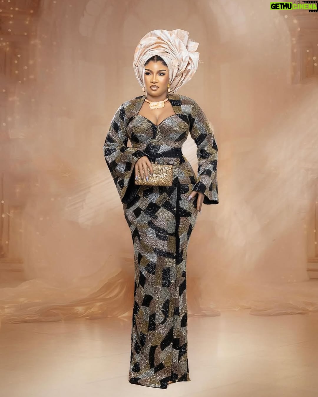 Adunni Ade - 28K Likes - Now this is beautiful Mary! Wishing you a wonderful birthday, Mary! May your life be filled with love, laughter, and the mercy of Allah. May doors of blessings open forth for you! Your life will never be the same! From Grace to Grace!
Happy Birthday @maryjaymakeover