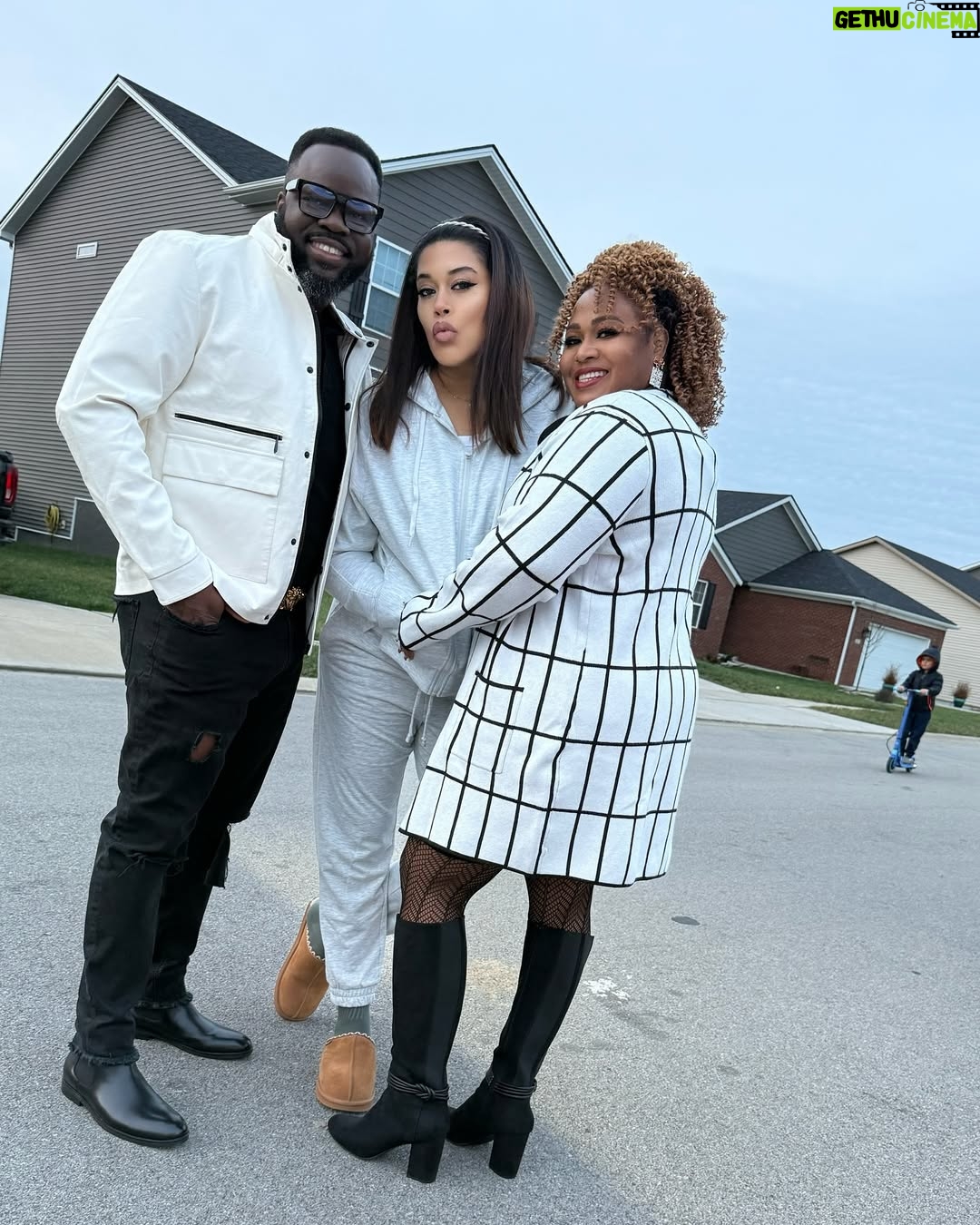 Adunni Ade - 138.4K Likes - Family