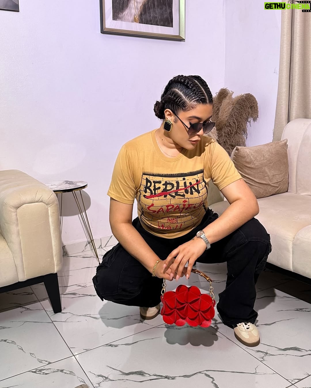 Adunni Ade - 139.6K Likes - Yesterdays Vibes to the World premiere of TÒKUNBÒ produced by @chrisodeh and directed by @ramseynouah with my boys @dmanyoung @youngest_inthehouse
It was all about the fast and trendy vibes! Right up my alley!!
Showing on Netflix @naijaonnetflix Aug 23rd!!! You don’t wanna miss it!!!!
Hair @hairbyaneesha
Mua @makeupbyridahh