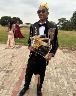 Adunni Ade Instagram - Happy 17th Birthday, D’marion!

Today, as you celebrate another year of life, I want you to know just how special you are to me. Seventeen years ago, you came into this world and filled our lives with joy, laughter, and love. Watching you grow into the remarkable young man you are today has been a true blessing. Your strength, compassion, and determination never cease to amaze me.

As you embrace this new chapter in your life, I want to remind you that you have the power to shape your future. Dream big, work hard, and always stay true to yourself. Remember that every challenge you face is an opportunity for growth, and every success is a reason to be grateful.

On this special day, I pray that Allah showers you with His blessings and mercy. May He guide you on the right path, grant you wisdom in your decisions, and fill your heart with faith and hope.
Mama loves you! @dmanyoung