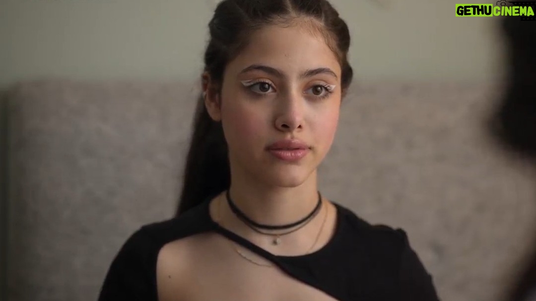 Aicel Ramzy - 42.7K Likes - صاحبتك اللى ماشيه تصلح وراكى🫣
#aicel_ramzy #aicelramzy #aicel_ramzy_official #أيسل_رمزي #أيسل_رمزى #البحث_عن_علا