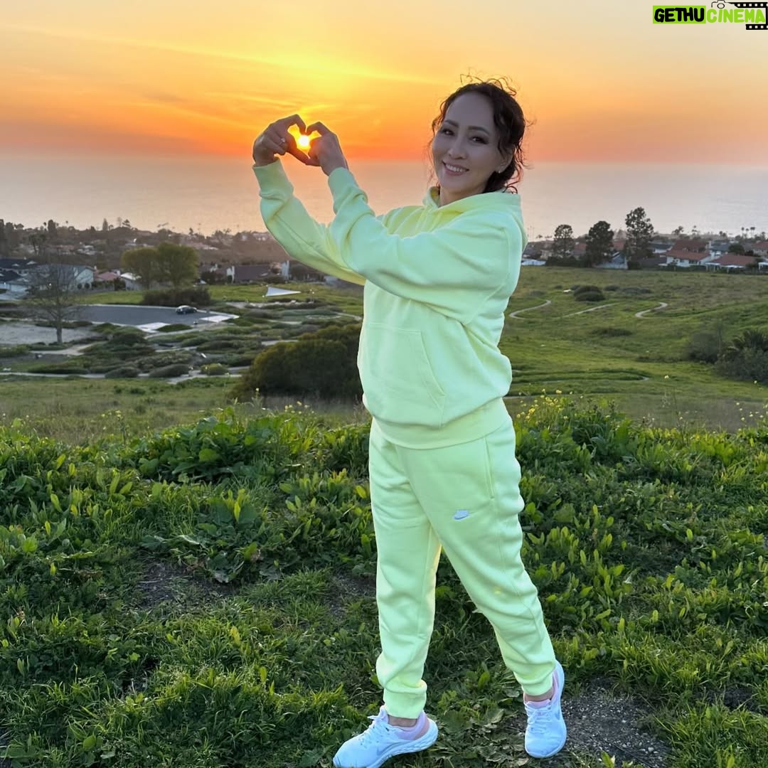 Aigul Imanbaeva - 5.6K Likes - Ұстаған оразаларыңыз қабыл болсын!❤️