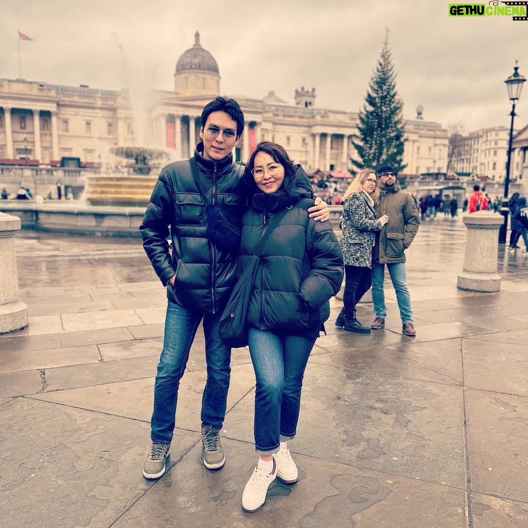Aigul Imanbaeva - 10.9K Likes - Лондоннан сәлем❤️🇬🇧
@asek33