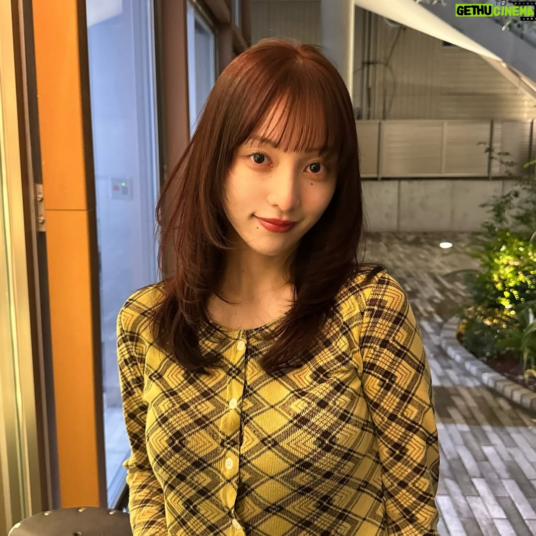 Aina Yamada - 3.5K Likes - .
Newhairどうですか?