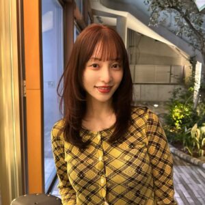 Aina Yamada Instagram - .

Newhairどうですか？