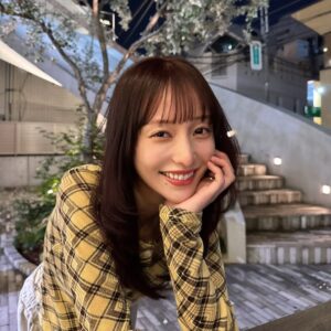 Aina Yamada Instagram - .

Newhairどうですか？