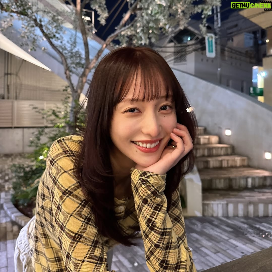 Aina Yamada - 3.5K Likes - .
Newhairどうですか?