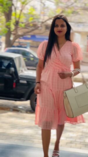 Aishu Iyer Instagram - what are u planning to @giriasindiaofficial 💕