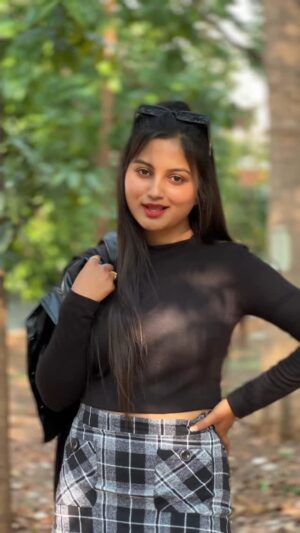 Aishu Iyer Instagram - yar nem hero ??? 😎🥰

#ML