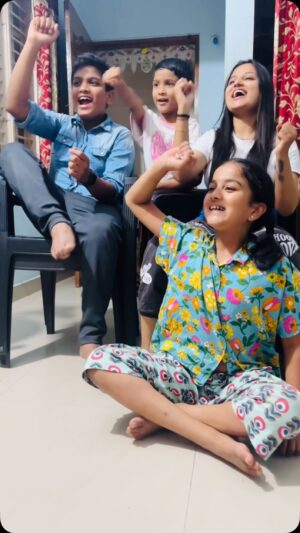 Aishu Iyer Instagram - Which is your Fav IPL team💕

Party Just Got Bigger with Big Big 6-in-1 Pizza! 🍕 | 24 slices | 6 flavors
💰 Veg ₹799 | Non-Veg ₹899 
📍 Order Now @dominos_india

#BigBigPizza #DominosIndia #PartyJustGotBigger #ViralDominosPizza. #ML