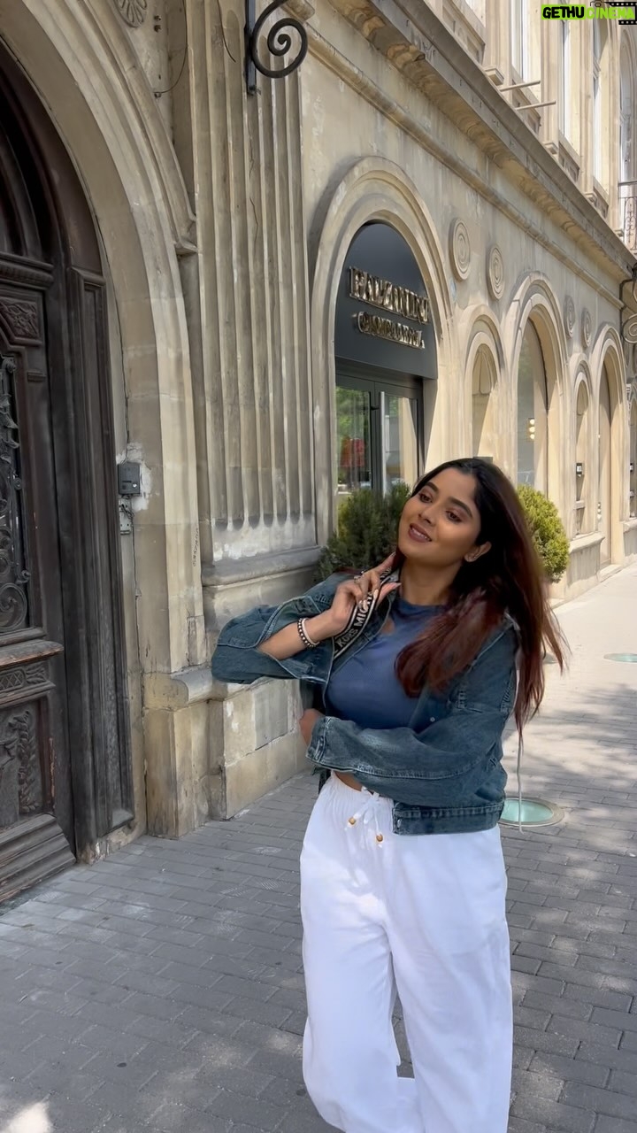 Aishwarya Shindogi - 37.2K Likes - Quick escapes,lasting impressions 🗺️🌯🍓
#traveldiaries #travelgram #explore
