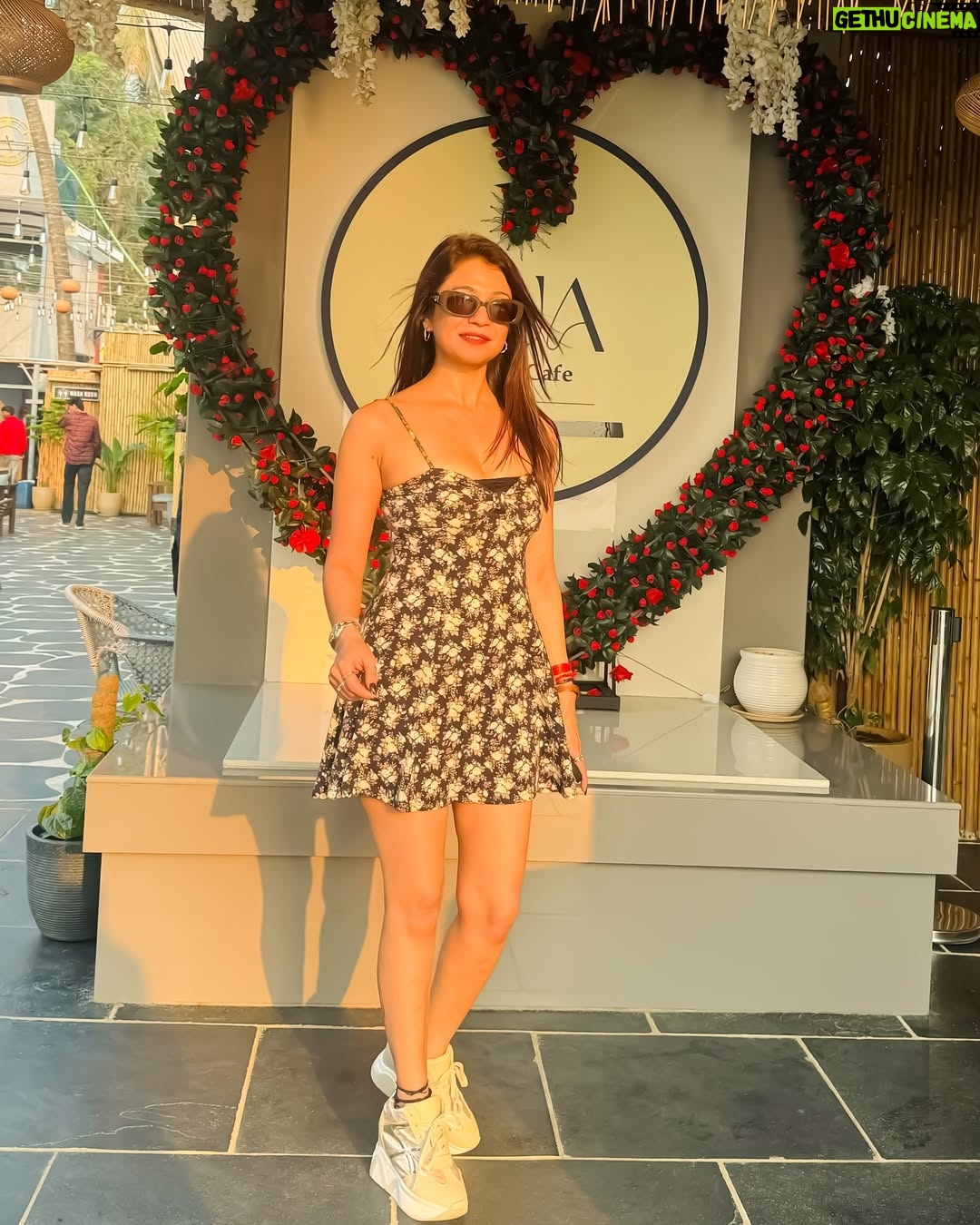 Akanksha Juneja - 1.2K Likes - Every sunset is an opportunity to reset 💃🥰
Wearing @pamwworldlive
#photoshoot #photooftheday #photography #collabration #ootd #outfit #outfitoftheday #sunset #look #fashionista #casual #fashiongram #viral #viralpost #foryou #foryoupage #explore #exploremoreً #trend #trendy #actres #akankshajuneja