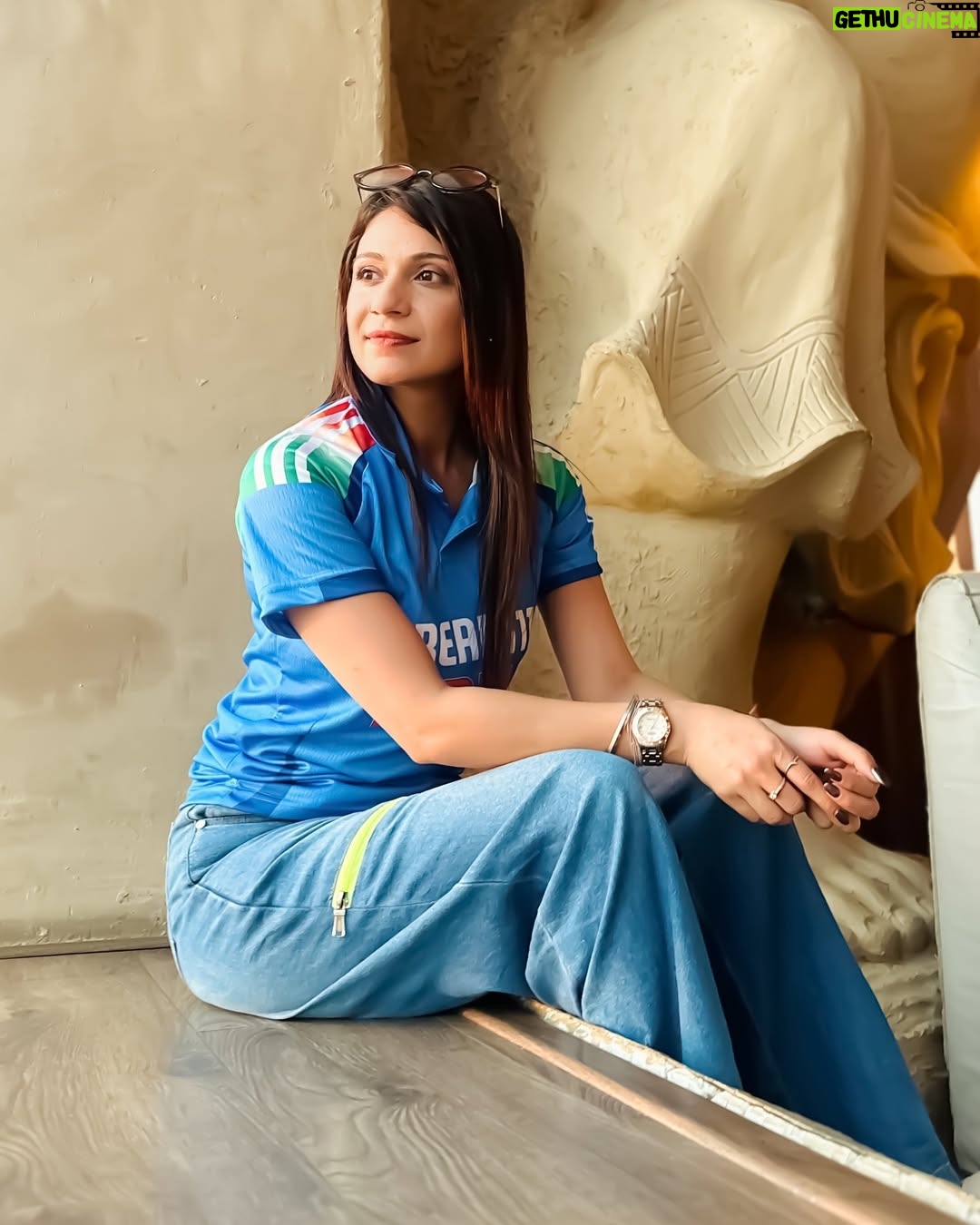Akanksha Juneja - 3 Likes - Meet me where the sky touches the sea ☺️
#instaphoto #photooftheday #sunset #mood #foryou #foryoupage #explore #explorepage #exploremore #trends #trendy #trend #india #cricket #cricketlover #viral #viralpost #picture #actress #akankshajuneja