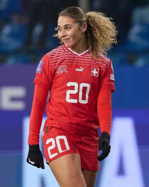 Alayah Pilgrim Instagram - 🇨🇭 Alayah Pilgrim 🎂

#HBD #WEURO2025