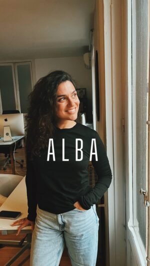 Alba Rico Instagram - Se incorpora al equipo @soyalbariconavarro, nueva ASISTENTE DE DIRECCIÓN de @bikiniburkaorg.
