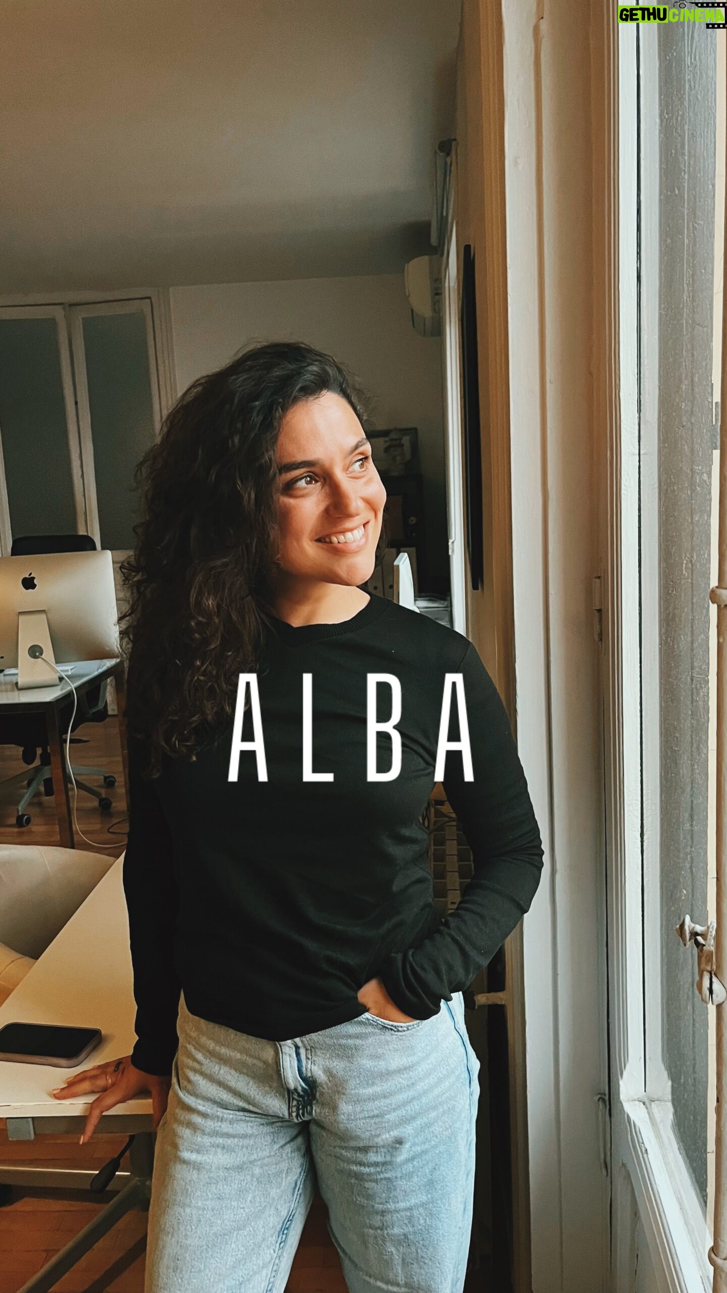 Alba Rico - 1.4K Likes - Se incorpora al equipo @soyalbariconavarro, nueva ASISTENTE DE DIRECCIÓN de @bikiniburkaorg.