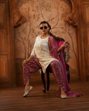 Alendra Bill Instagram - Gabru da style, Punjabiyan di pasand ❤️