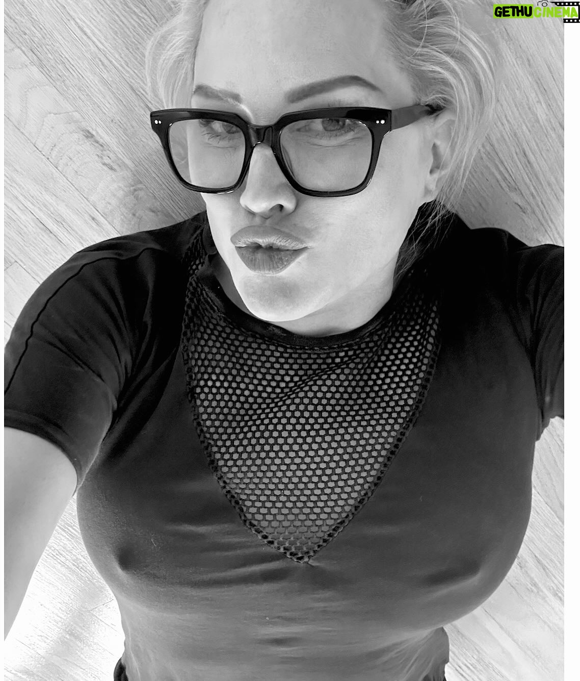 Alice Evans - 3.3K Likes - Felt cute ( I mean, searched through the last two years of photos desperately looking for something to resemble ‘cute’)
Might delete later. 🤣
Have a wonderful weekend each and every one of you. 😊
#Happytimes
#datenight
#secrets
#ornot
#feltcute
#feltcitemightdeletelater
#potd
#insta
#bts
#newman
#fashion
#love
#happyweekendmyloves
#letsseewhathappens
#help🤣