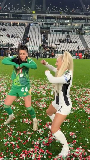Alisha Lehmann Instagram - 💃💃💃 @alishalehmann7 🤝 @lysianneproulx