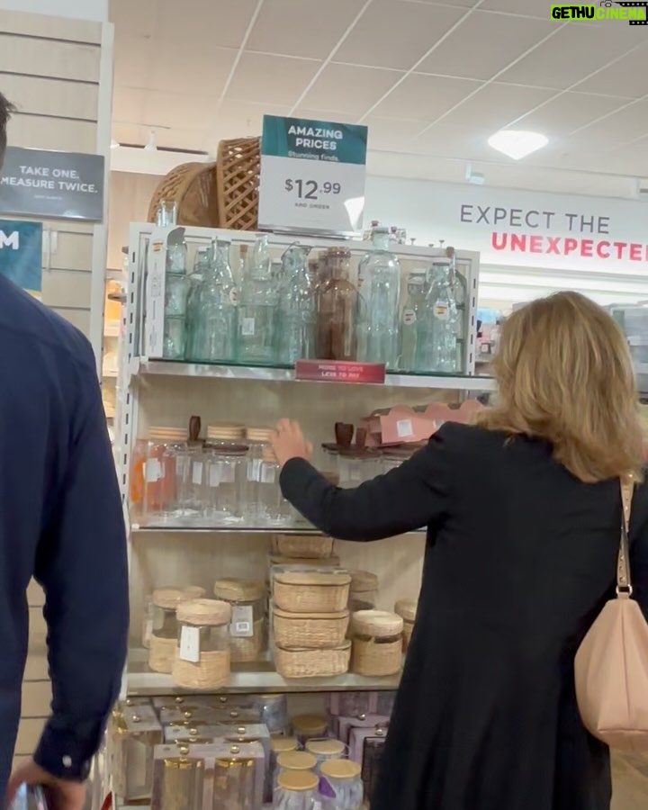 Alisyn Camerota - 1K Likes - So, i thought we were going to @homegoods to find a bookcase for our Sanity studio. Clearly @davebriggstv had other plans. Little did I know he considers this place his nirvana. We never did get a bookcase, but hey, we did find a giant pizza totem…or something.
#sanity #studiodecor #homegoods