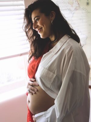 Amanda Lehan-Canto Instagram - Mother. Mama. Mãe. Мамуля. Mommmmmmy. Hey Ma!!!!!

📸: @mattkaneuk 
🏠: @hperapechka