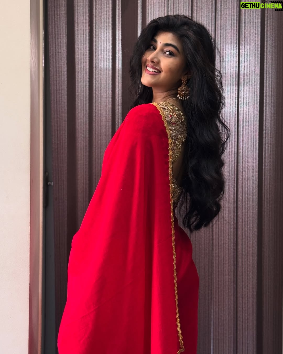 Amrutha Prem - 91.6K Likes - ❤️✨
Thankyou
@maya_designer_studio_ @radheysdesignerstudio ❤️
@arushmakeover @kavya_makeover_m ✨