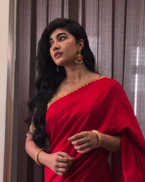 Amrutha Prem Instagram - ❤️✨

Thankyou 
@maya_designer_studio_ @radheysdesignerstudio ❤️
@arushmakeover @kavya_makeover_m ✨