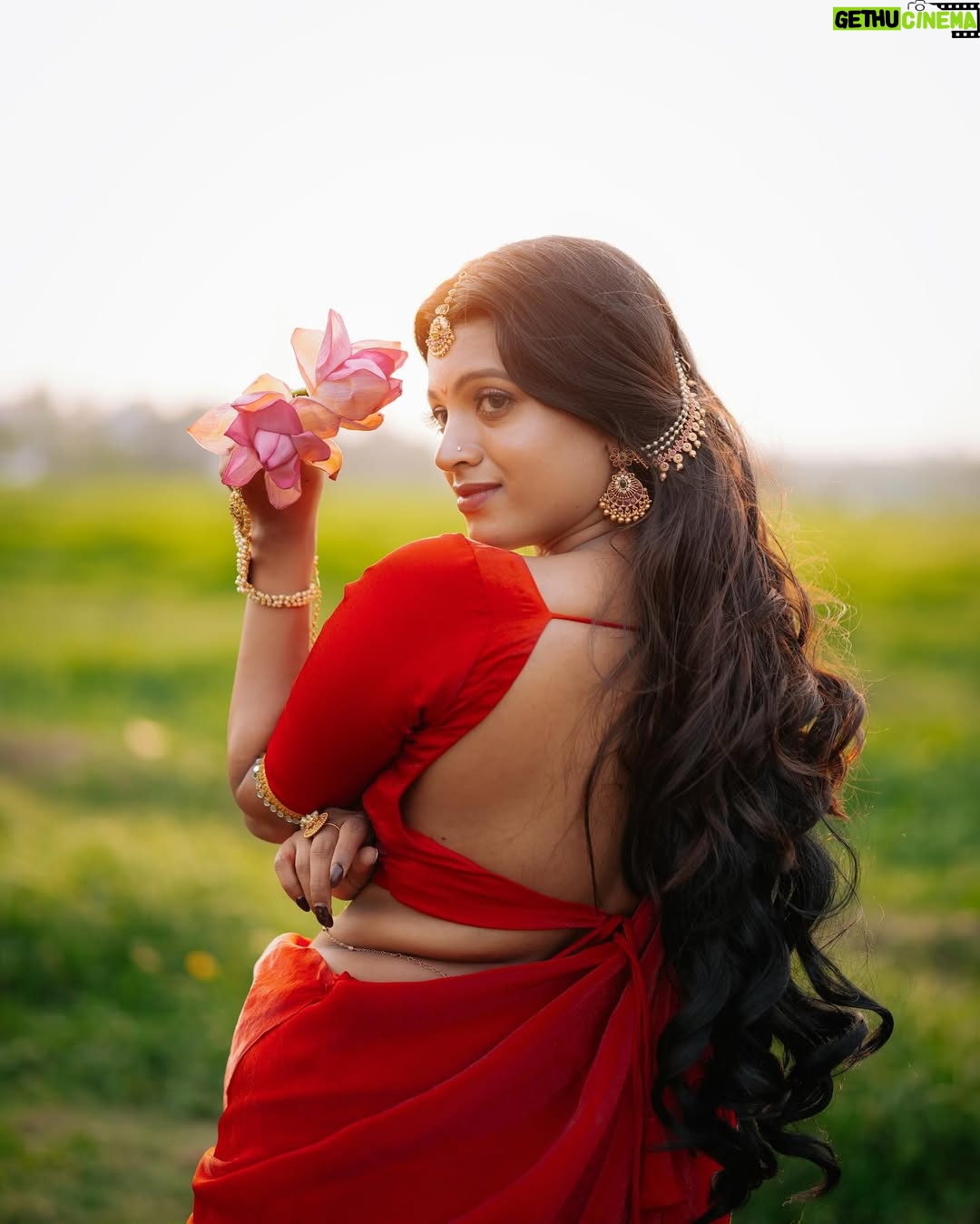 Amrutha Saju - 11.4K Likes - Radhika🦚
📸 @kunjippaaru
Mua: @pearlbeautyconsultant
Jewel: @goldencup_rental_jewellery